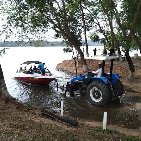 Apartamento Do Lago, Com Churrasqueira Privativa , Cozinha , Internet Banda Larga, Rampa Barco E Jet, Pesqueiro - B101 Caldas Novas Extérieur photo
