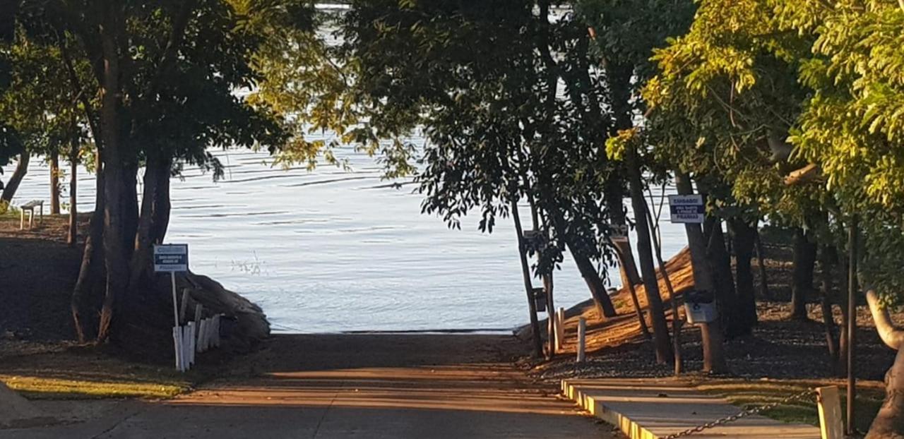 Apartamento Do Lago, Com Churrasqueira Privativa , Cozinha , Internet Banda Larga, Rampa Barco E Jet, Pesqueiro - B101 Caldas Novas Extérieur photo