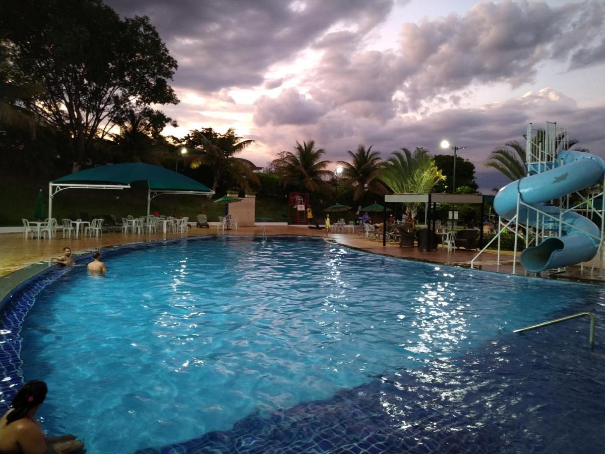 Apartamento Do Lago, Com Churrasqueira Privativa , Cozinha , Internet Banda Larga, Rampa Barco E Jet, Pesqueiro - B101 Caldas Novas Extérieur photo